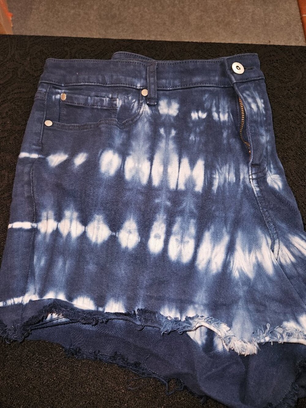 Torrid Blue & White Tie-Dye Design Denim Shorts (24W)
